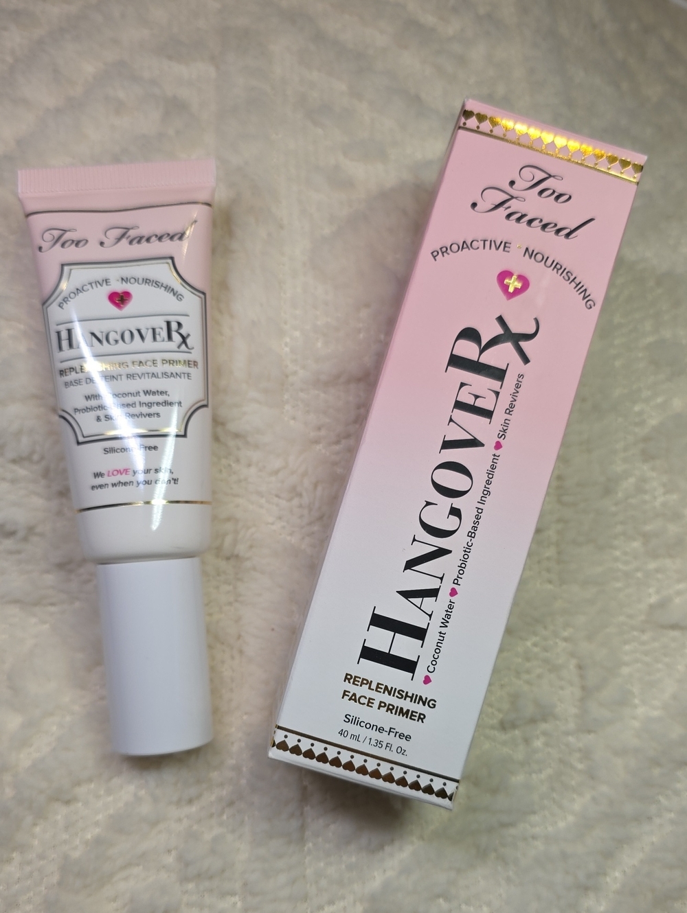 Too Faced Hangover Rx Replenishing Face Primer - Light Pink & White
